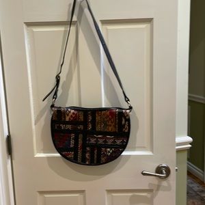 Magid Tapestry Shoulder Bag with inside zipper pocket. Like New.